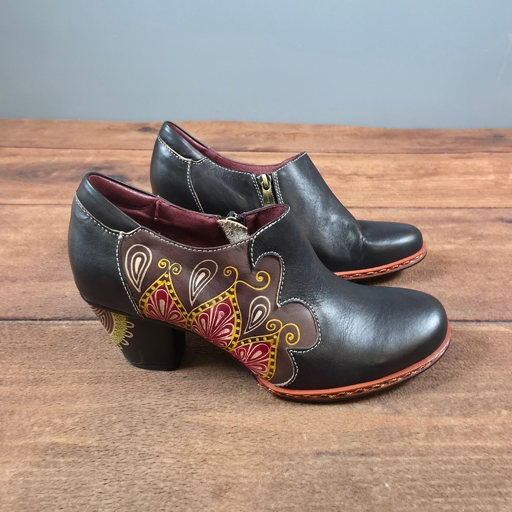 L'Artiste ZANI Shooties Womens 38 Black Good Hand Painted Leather Floral Booties